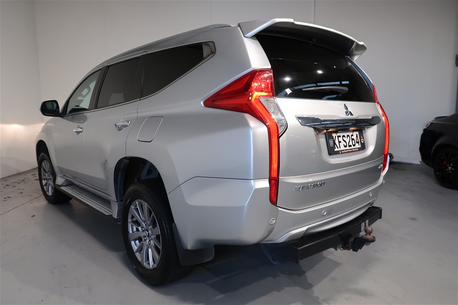 Rawson's Retreat Chardonnay (6x 750mL).