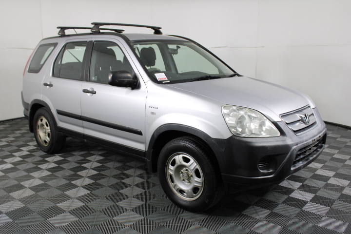 7-8mm Potato & Baroque Pearl Golden Shadow Swarovski® Heart Bracelet