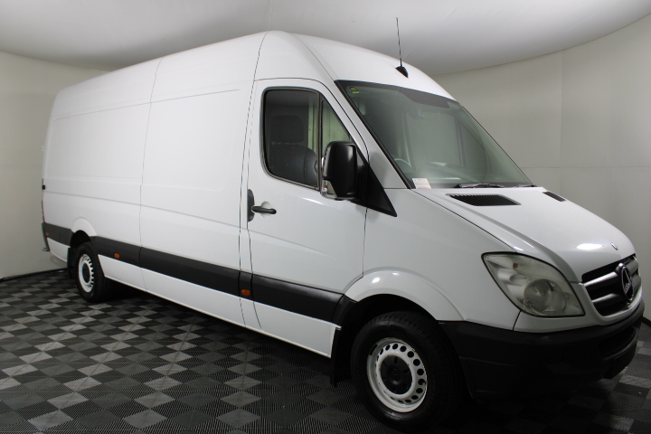 9K YELLOW GOLD 2.00ct F VS LAB DIAMOND OVAL NECKLACE 40-45cm