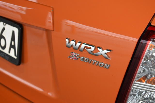 Fishbone Black Chardonnay 2025 (6x 750mL), Margaret River.