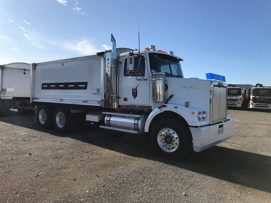 Peter Lehmann Cellar Archives Shiraz 2016 (12x 750mL), Barossa.