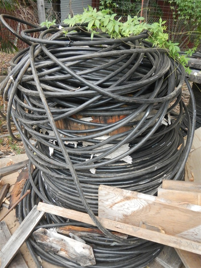 16x Golden Gaytime Biscuits 165g BB: 05/25