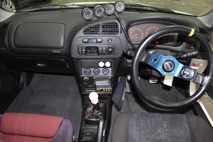 Bradman 5 Dollar Bi Metal Coin on Card of Issue 1996 Issued by RAM