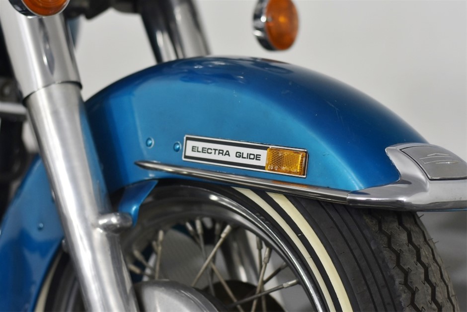 New In Packaging Kwikset Bed/Bath Privacy Sets - Quantity 3