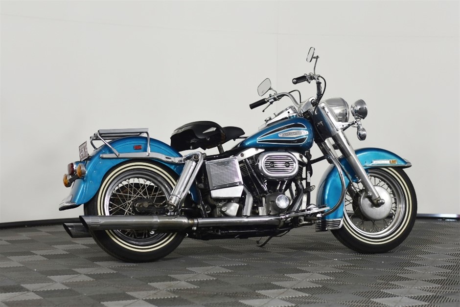 New Quality Small Sized Carry Case with Copper Lugs