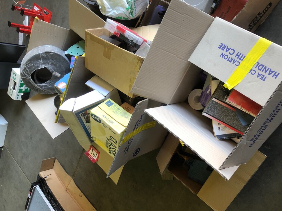 New in Box Multitude Spout and Mixer Combination - Quantity 1