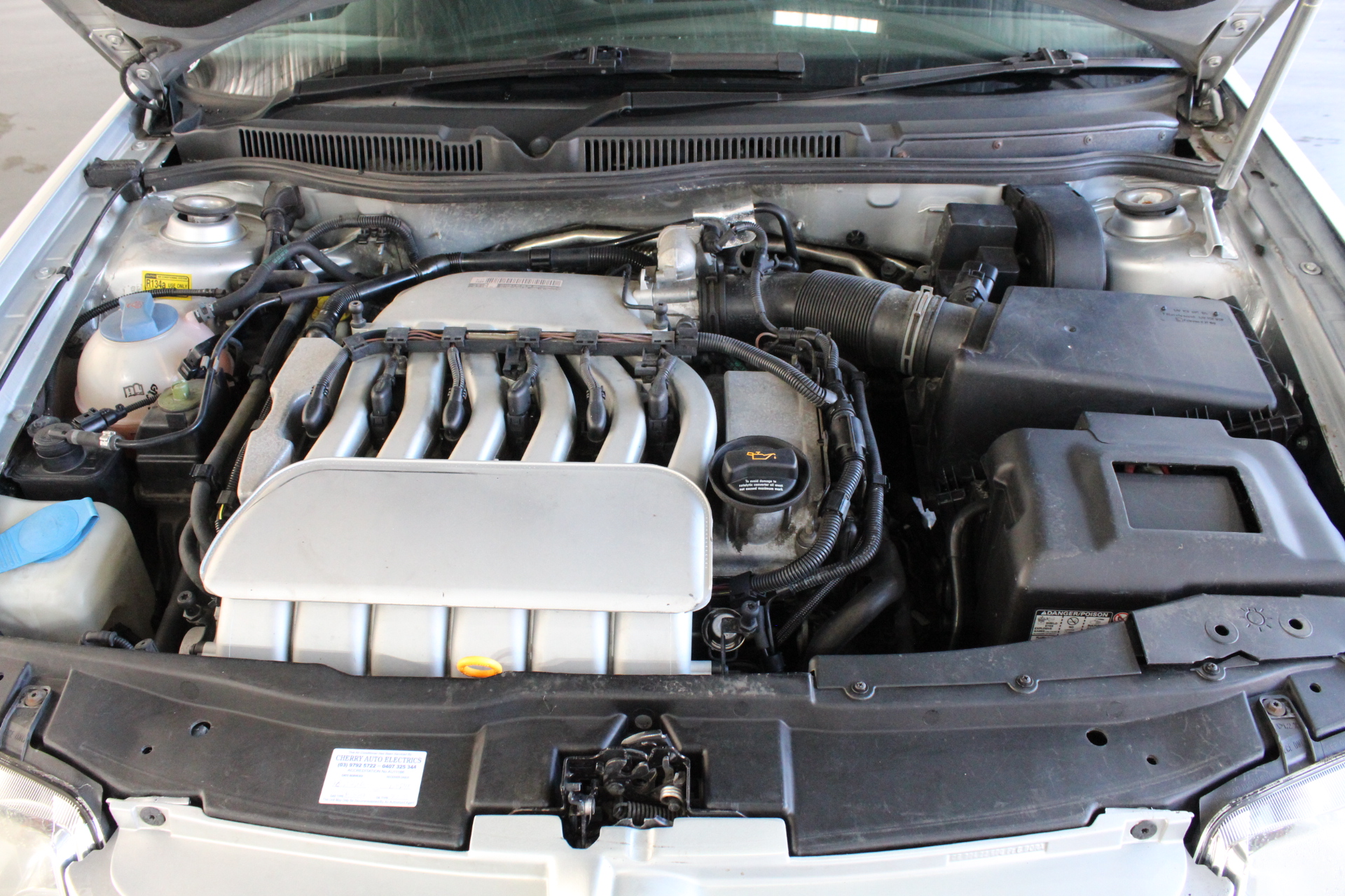 1966 Australia First & Last Queen Elizabeth Silver Round Fifty Cents