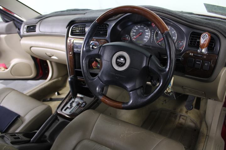 Vial full of Gold Leaf/Flake x 3