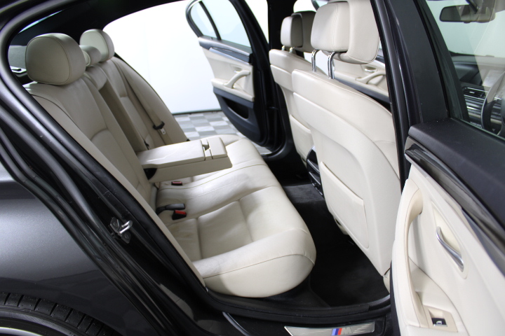 1966 Australia First & Last Queen Elizabeth Silver round fifty centsx4