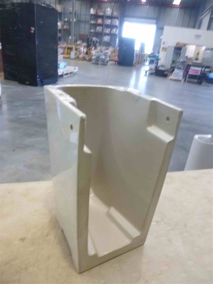 24.78ct Oval Facet Cut Bi-Colour Ametrine Gemstone - 1Pc