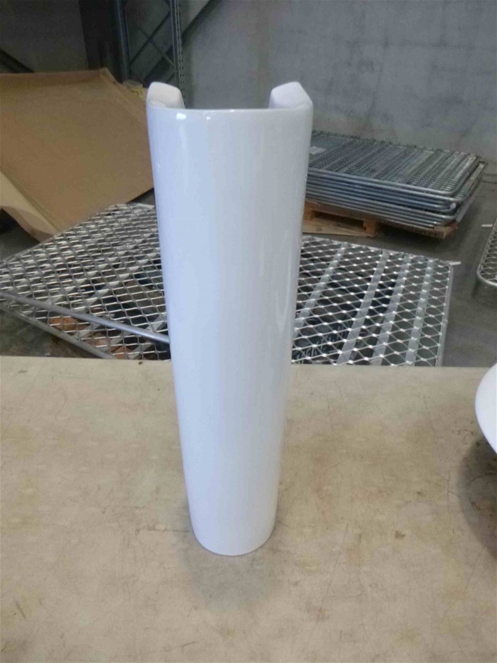 2023 $2 Matilda Light Green Coloured two dollar FIFA Soccer Coin Queen New