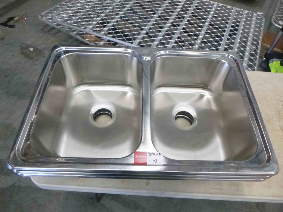 GOOGLE Pixel Buds PRO 2 Porcelain.  Buyers Note - Discount Freight Rates Ap