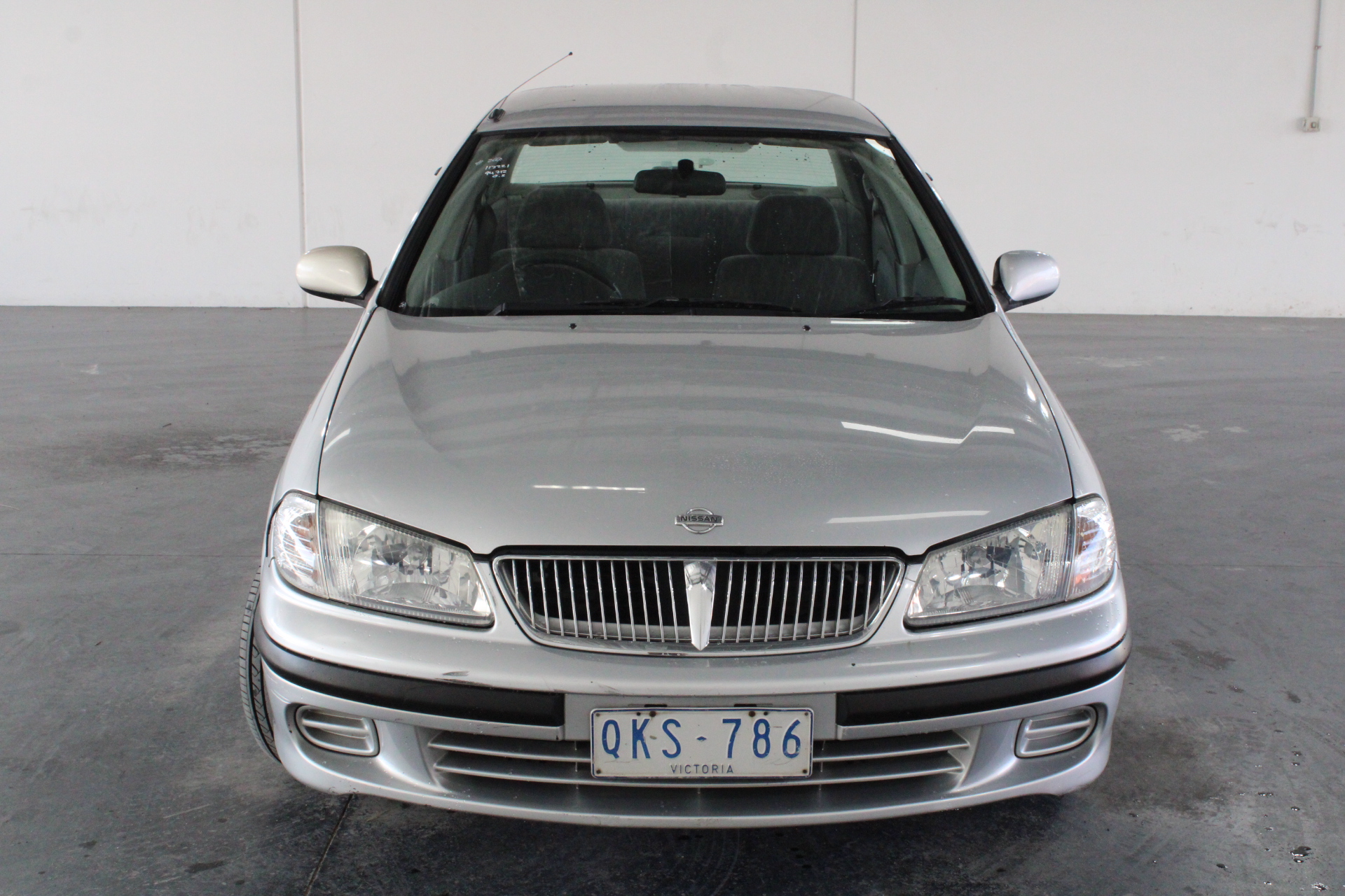 2.65 Carat White/off white diamond various bulk