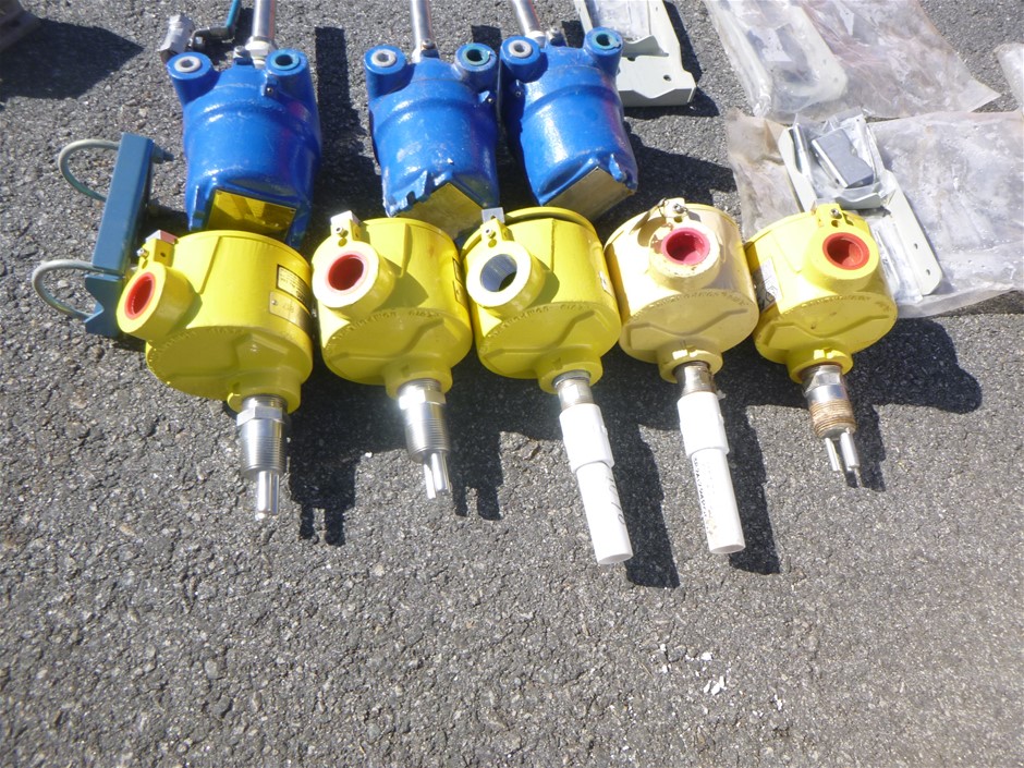 Lindeman's Early Harvest Pinot Grigio (6x 750mL).