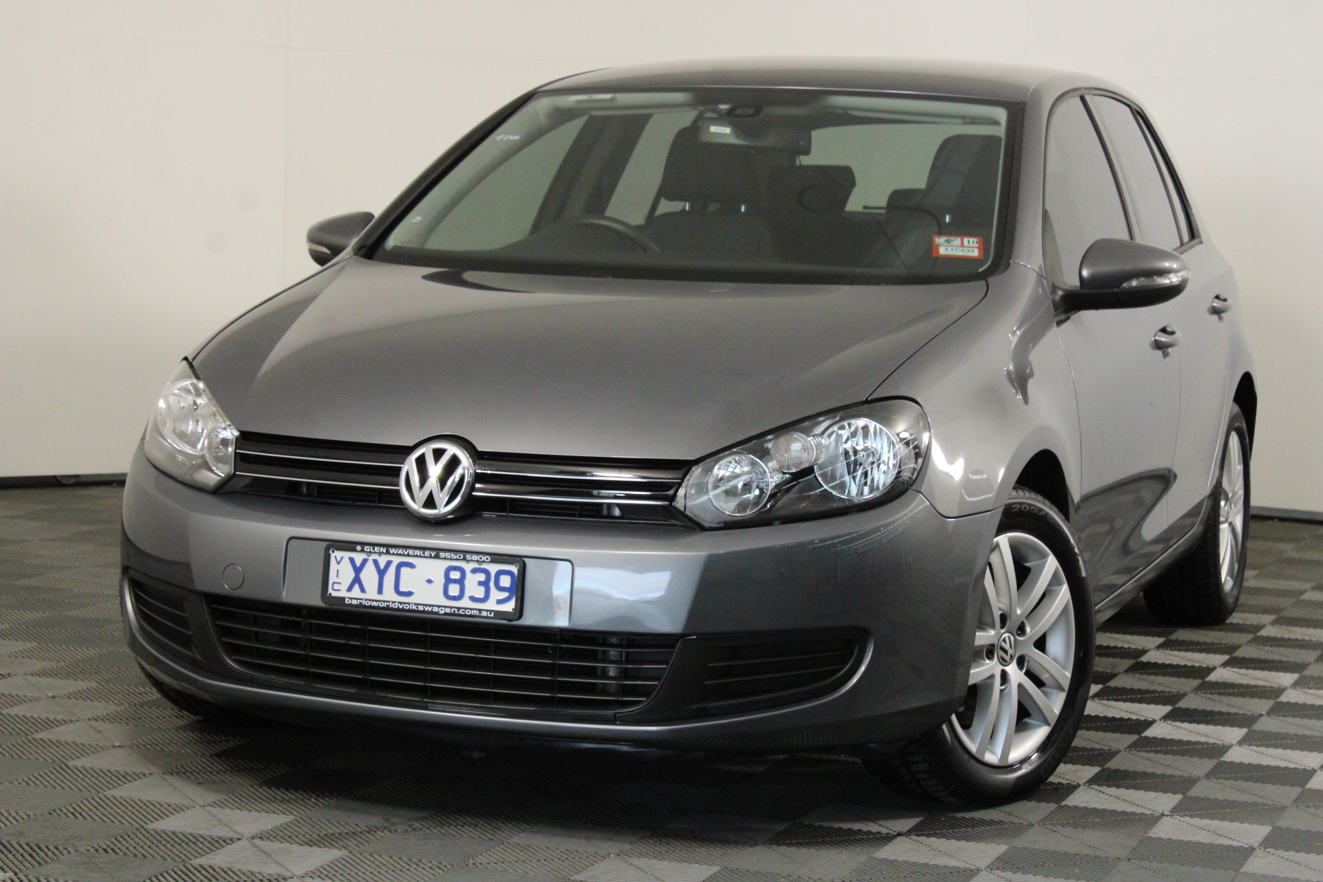 Wolf Blass Red Label Sparkling Pink Moscato NV (6x 750mL).