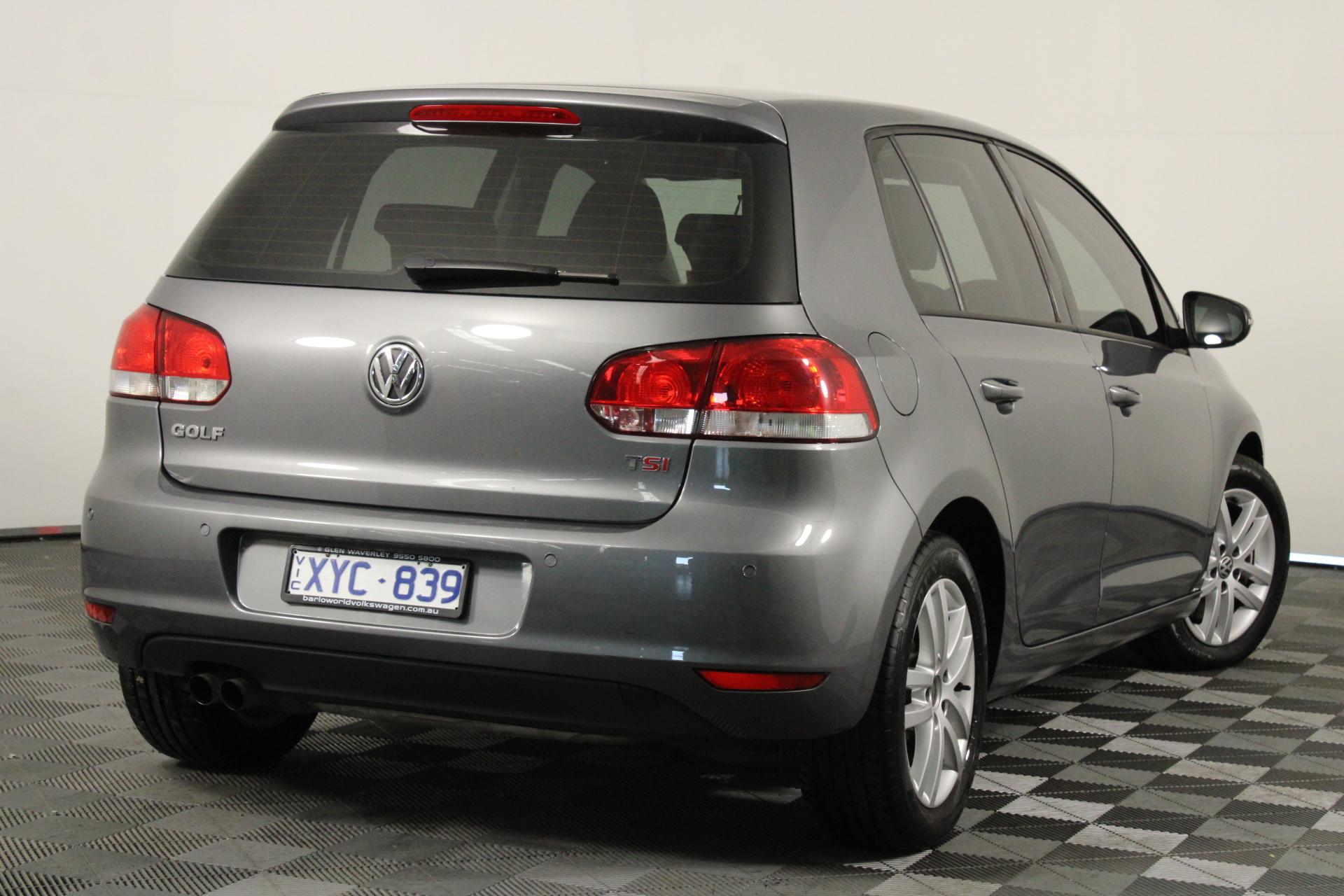 Wolf Blass Yellow Label Merlot (6x 750mL).