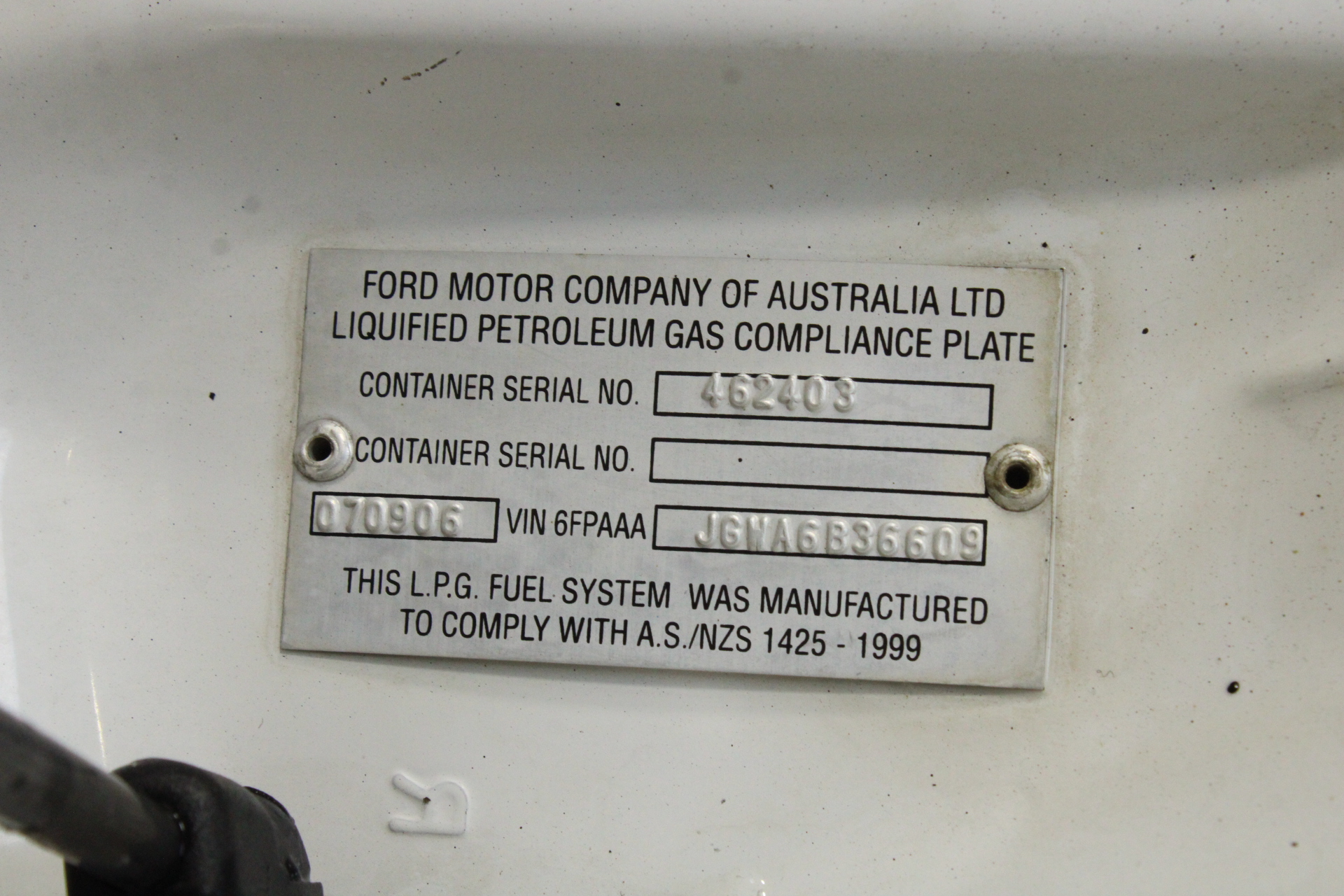 2.02 Carats Blue Sapphire