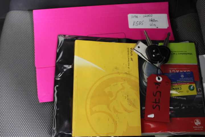 2025 One Piece TCG Nico Robin OP12-087 SR AP 10 Pristine