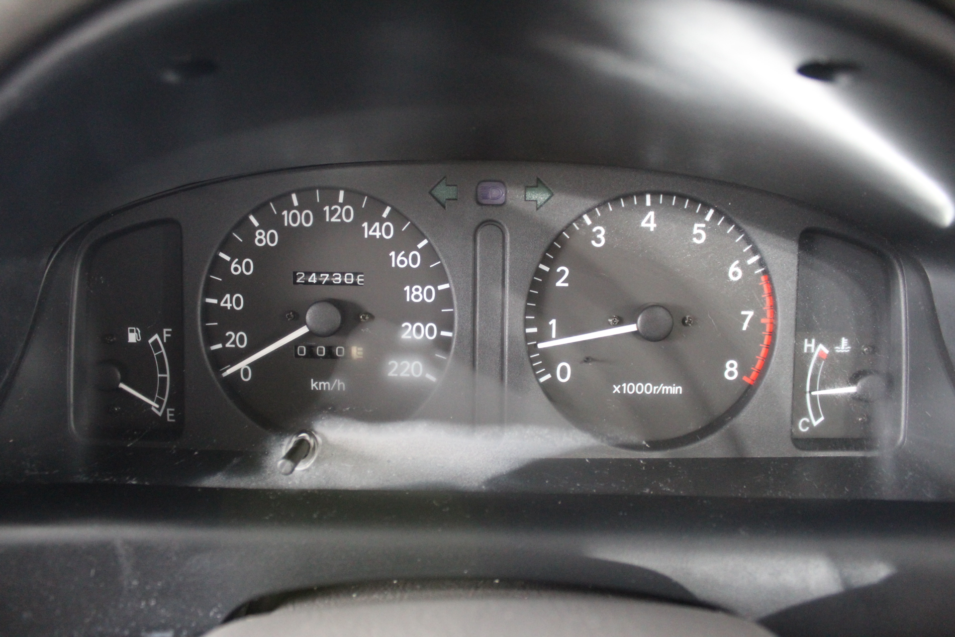 Pierre Delize Blanc De Blancs Brut NV (6x 750mL), France.