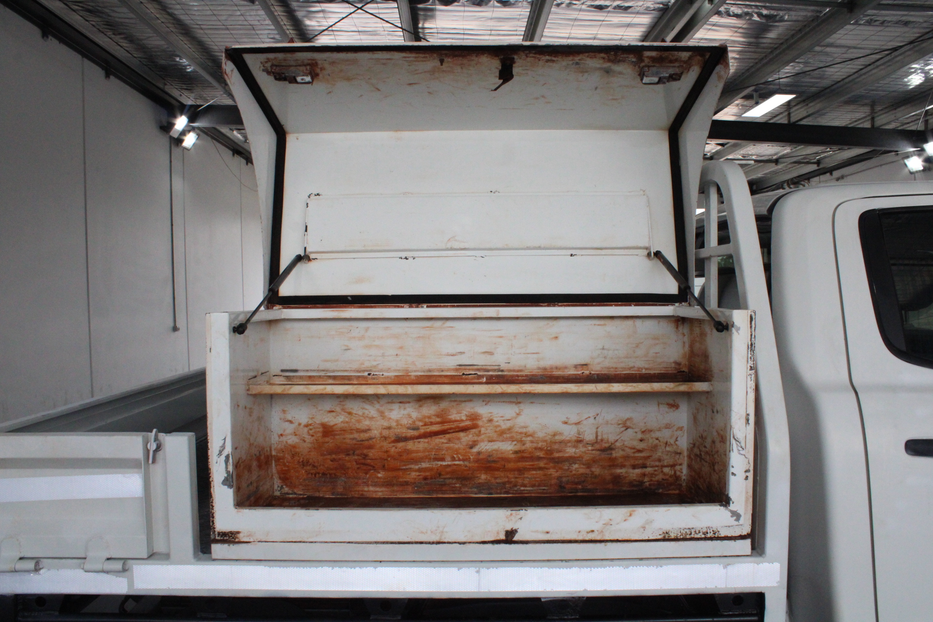 NUTRIBULLET Ultra 1200 Pack, Silver, Model NB07500-1214S.