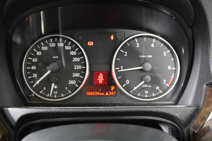 Designer Clear Ball Chain Bracelet in Black & Silver