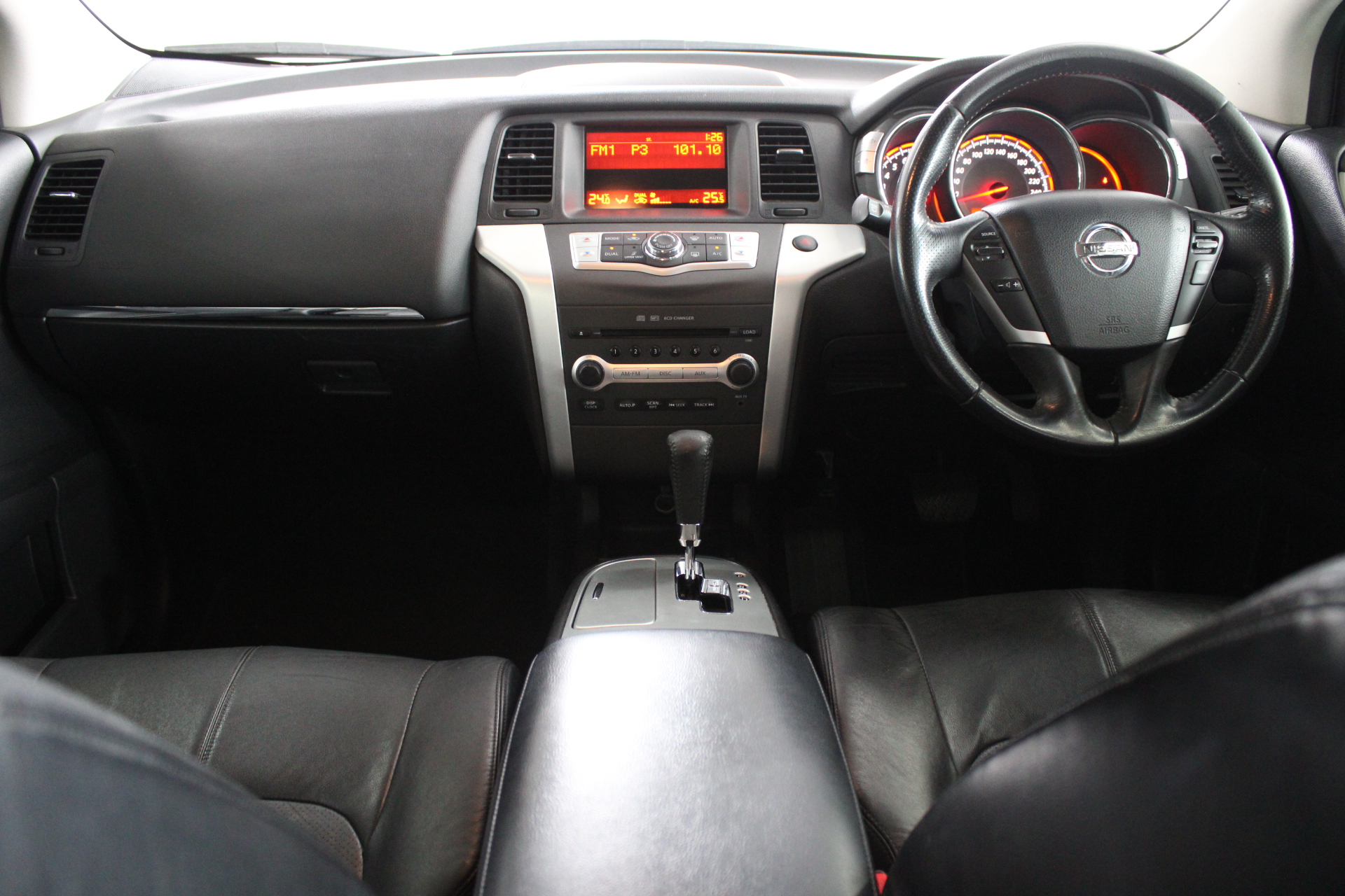 Jewelries , shoes 40 ,evening bag , Vitaroso Watch , all as New . Others