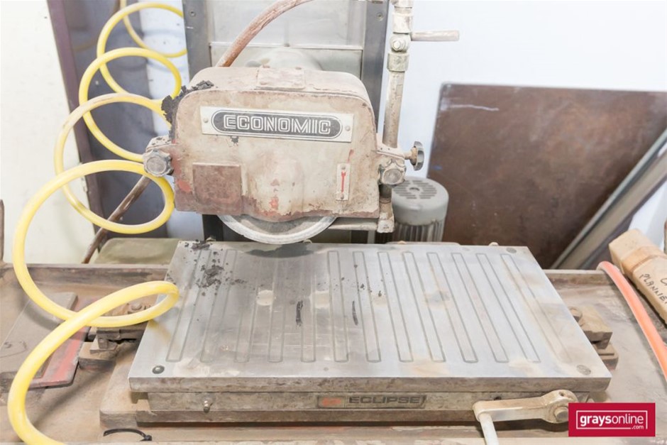 8-Pack PHILIPS Sonicare W Optimal Replacement Brush Heads, Medium Soft, Whi