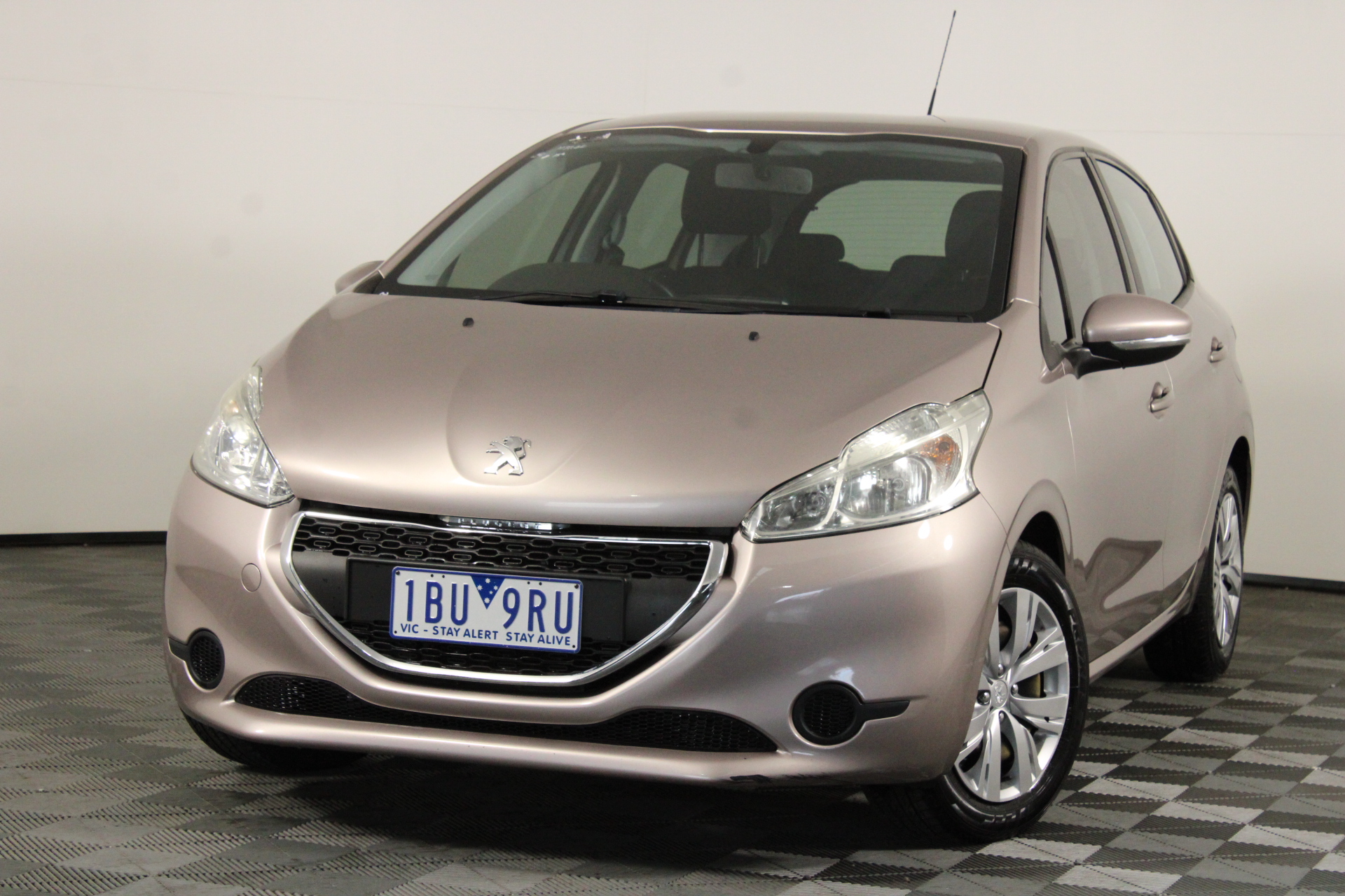 $2 Australia 2025 WWII 80th Anniversary UNC