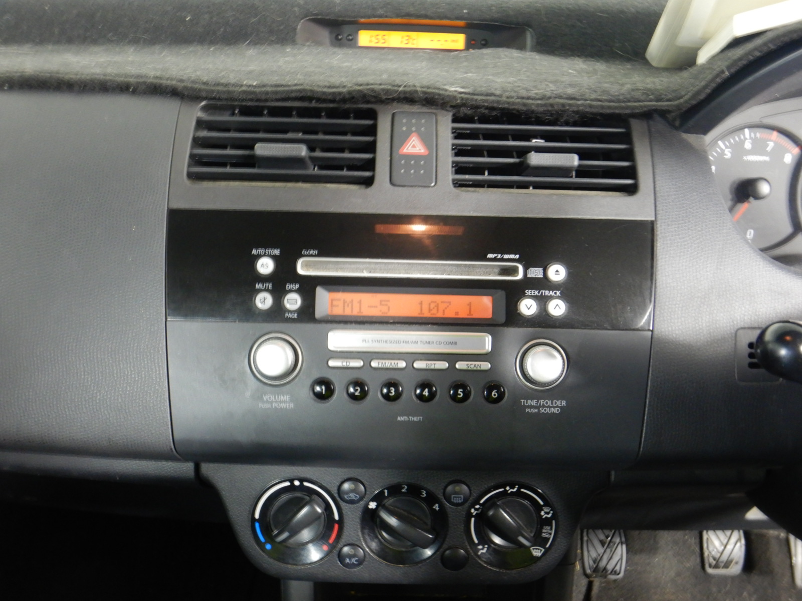 35 Drawer Stainless Steel Tool Storage Chest (Unused)