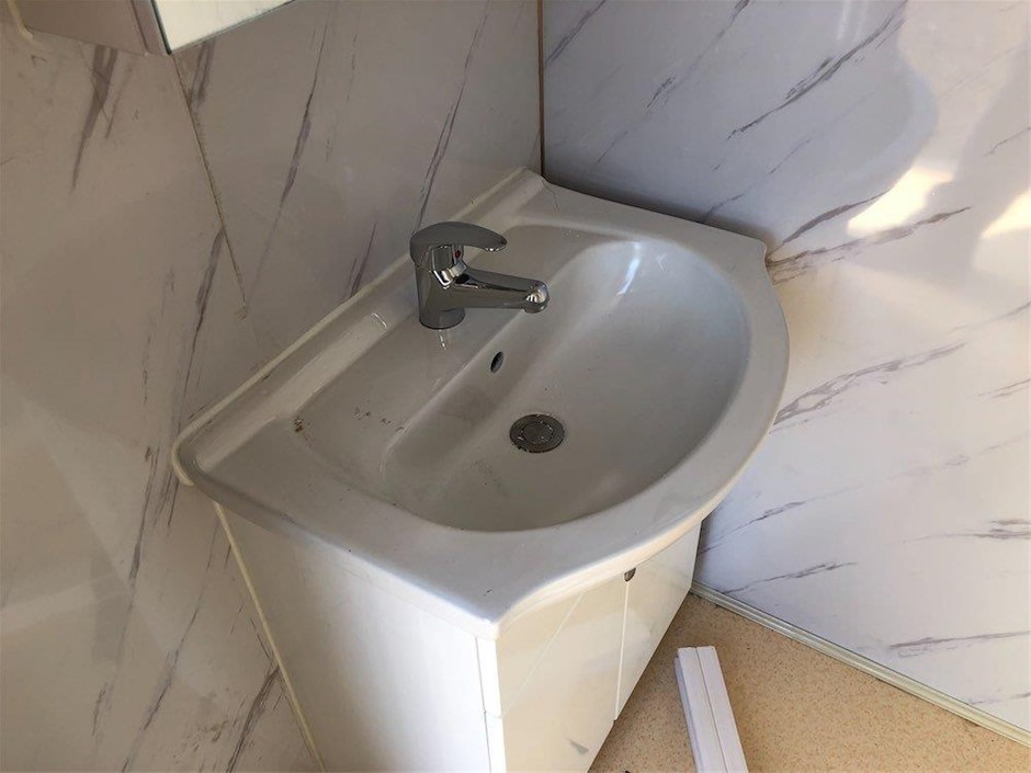 HENSCHKE Mount Edelstone Shiraz 1972 (1x 1.47L), Eden Valley. 5* Prov