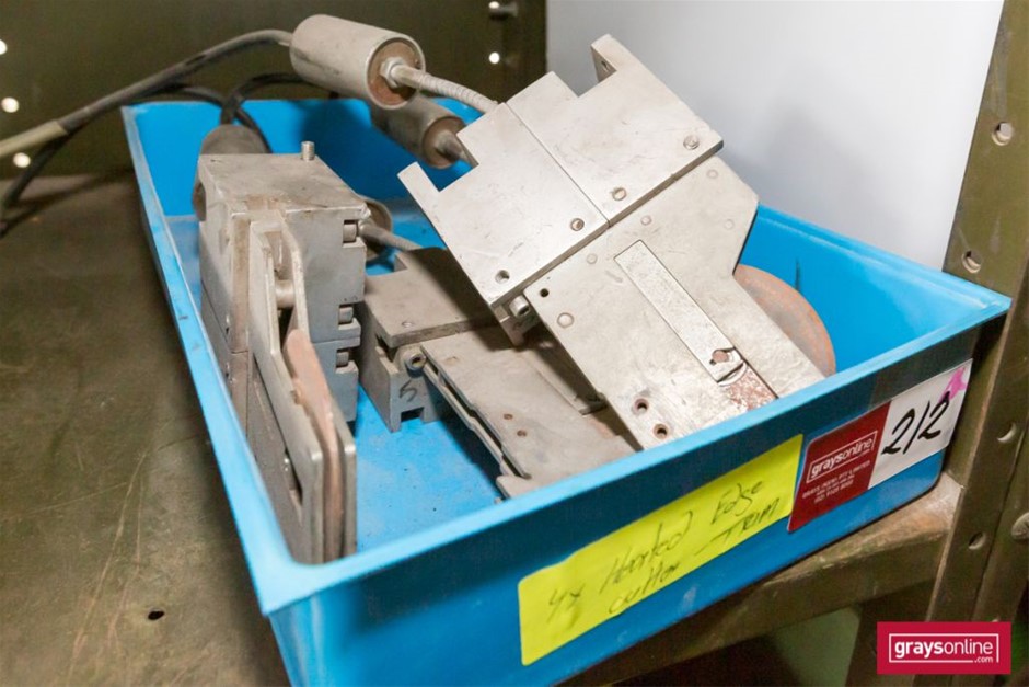 Duchesse De Paris Rosé Brut NV (6x 750mL), France.