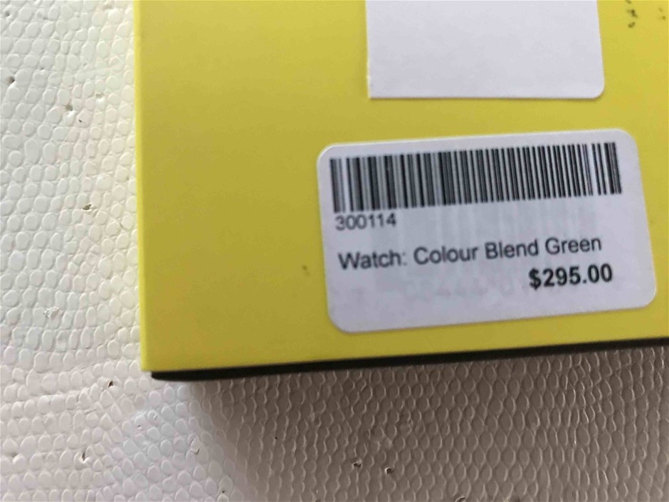 Designer Simulated Diamond Swirl Ring in Gold - US Size 7