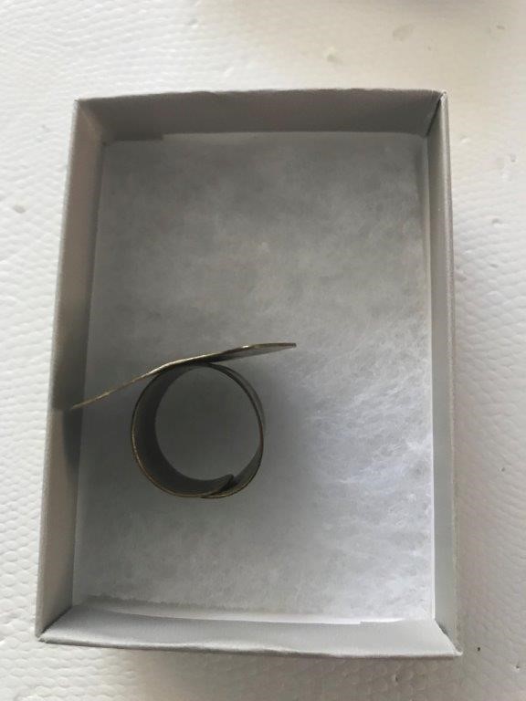 Waterproof  Watch Barrel Shaped Transparent Red Color Quartz Watch Popular