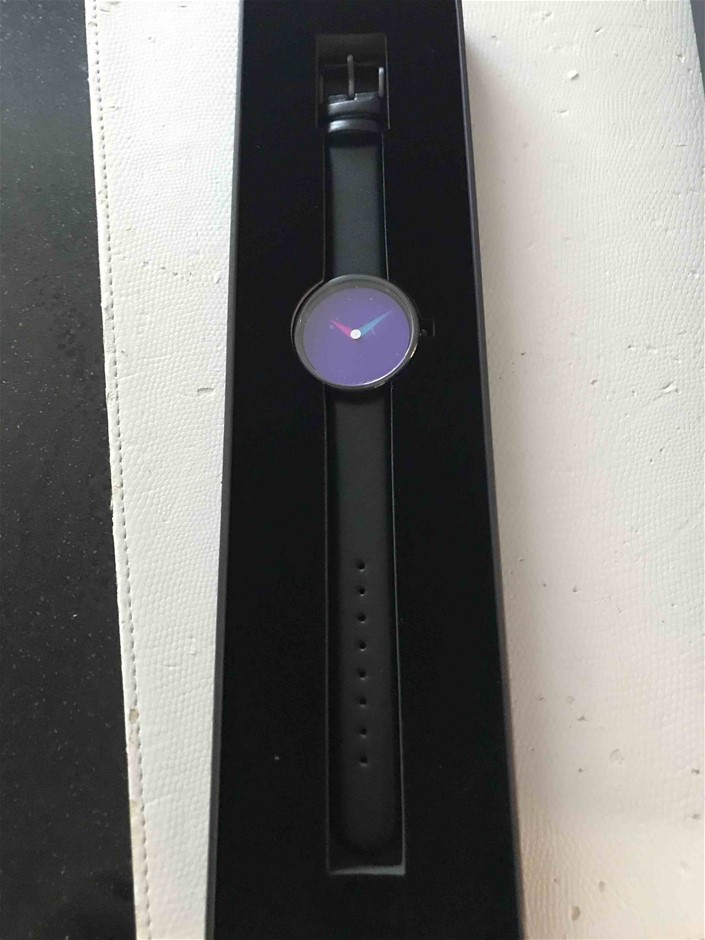 Waterproof  Watch Barrel Shaped Transparent Quartz Watch Popular