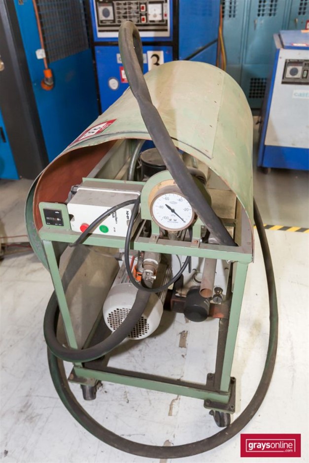 BIJ'OR - White Pearl & Simulated Diamond Teardrop Necklace  RRP $59