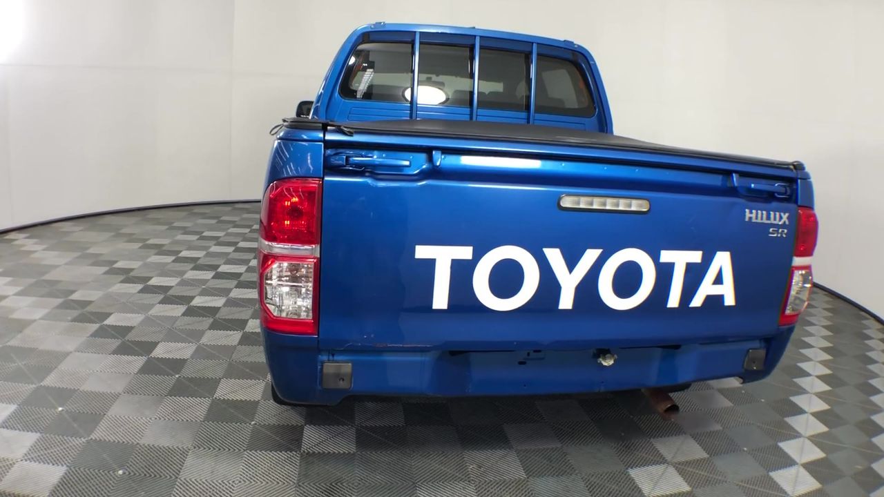 BIJ'OR - White Pearl & Simulated Diamond Necklace in Gold RRP $59