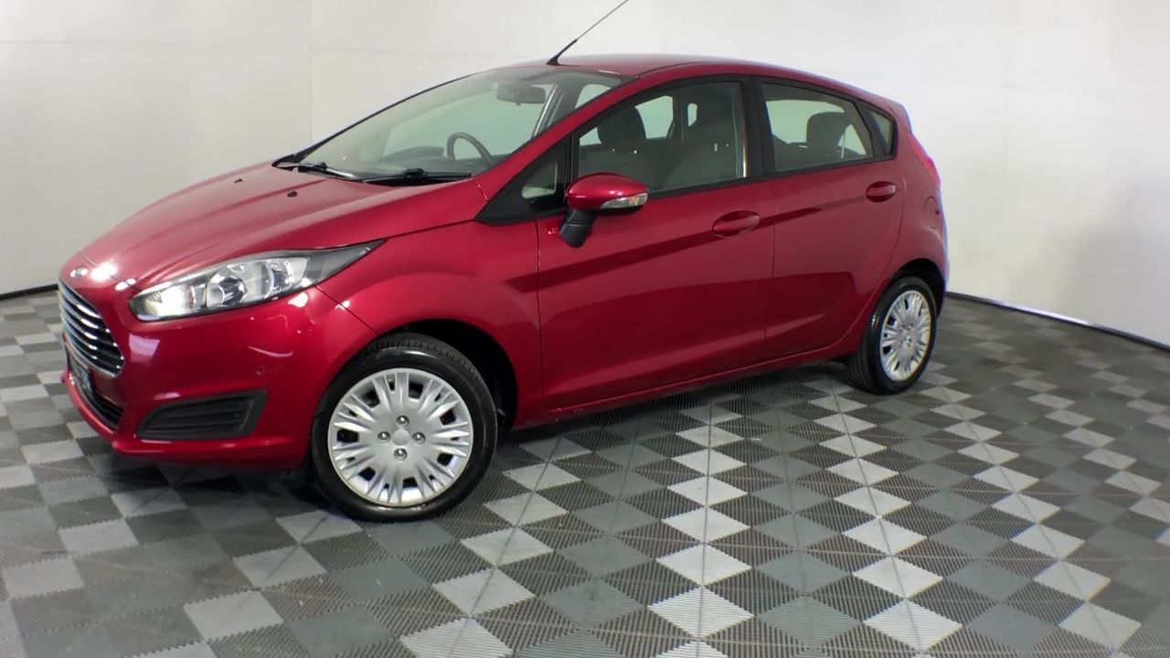 HOLDEN MOTORING SET OF 7 LOGO PIN COLLECTION SET IN PRESENTATION BOX