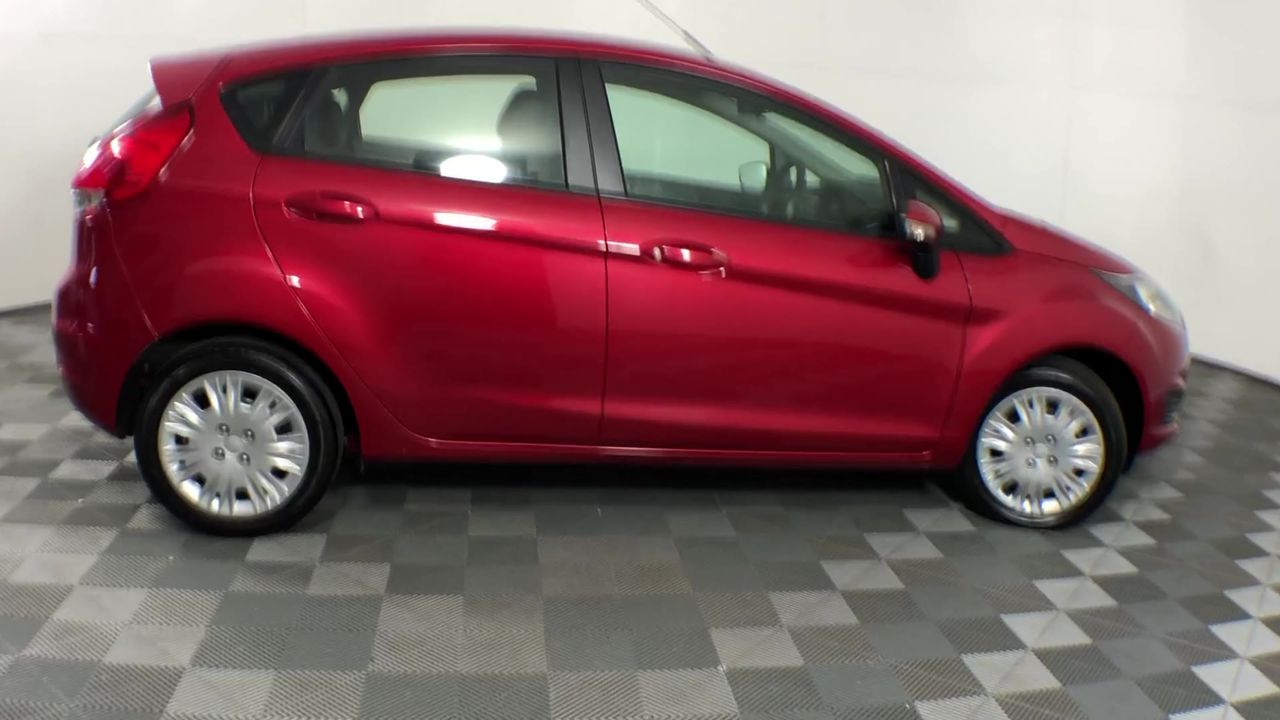 1 OZ 2011 Koala/Australia Coin  999 Fine Silver in Capsule