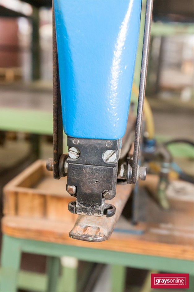 The Drover Pink Moscato 2023 (6x 750mL) NSW