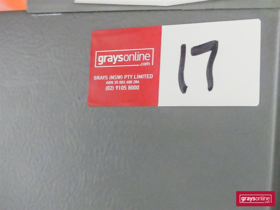 Casella Limited Release Cleanskin Cabernet Sauvignon 2012 (12x 750mL) SA