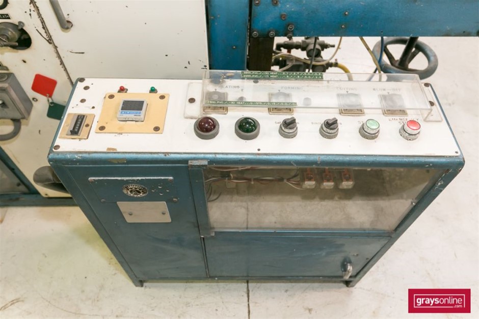 Plus & Minus Zero Alcohol Moscato NV (24x 250mL) SA