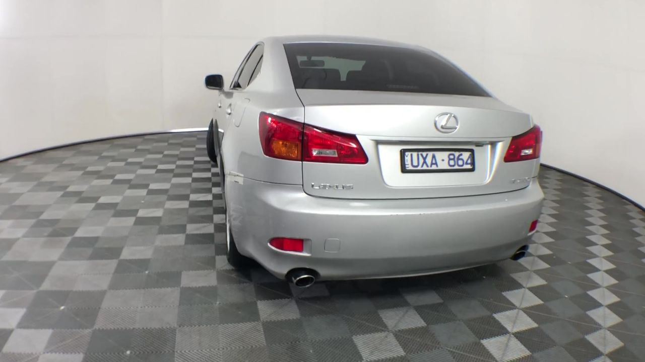 Wolf Blass Red Label Shiraz Grenache (6x 750mL), SEA.