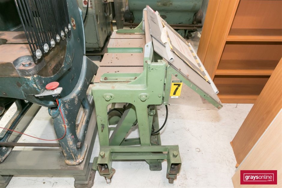 By The Vineyard Mixed Pack Pinot Grigio & Cab Merlot (12x 750mL). SEA.