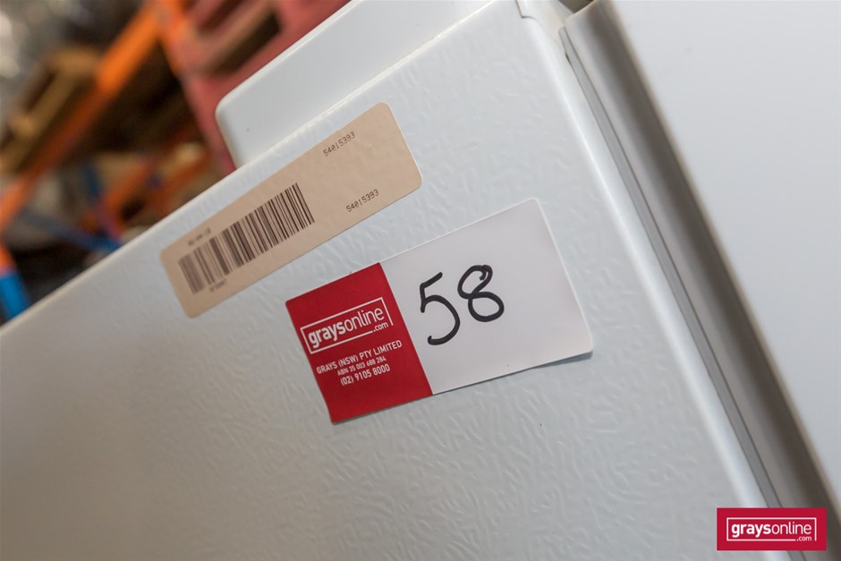 Wolf Blass Red Label Semillon Sauvignon Banc (6x 750mL)