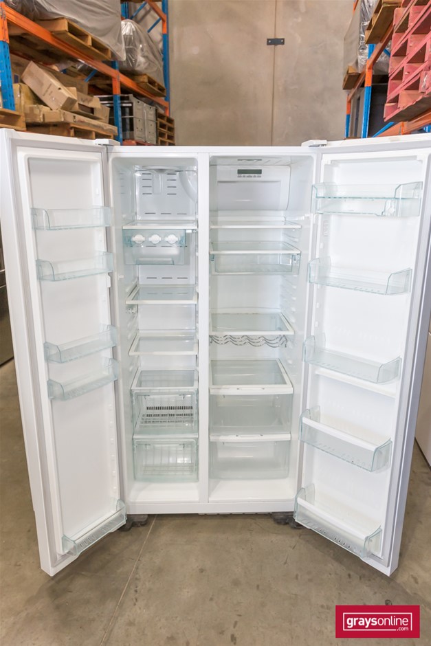 Wolf Blass Yellow Label Merlot (6x 750mL).