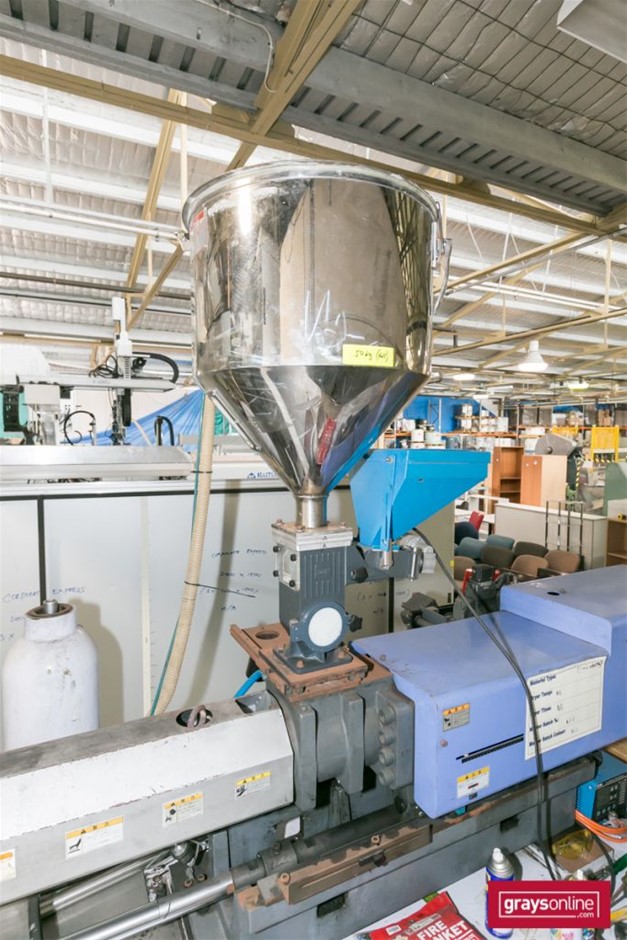 Jules Roy Pinot Noir 2024 (6x 750mL), France.