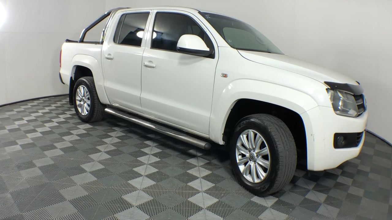 Mixed Garment Steamers & Steam Irons Lot (Philips, Tefal & Others)