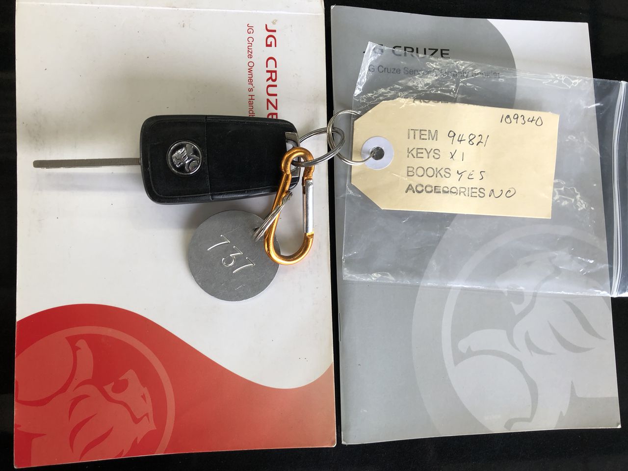 MOSCHINO I Love Love Eau de Toilette Spray for Women, 100ml.  Buyers Note -