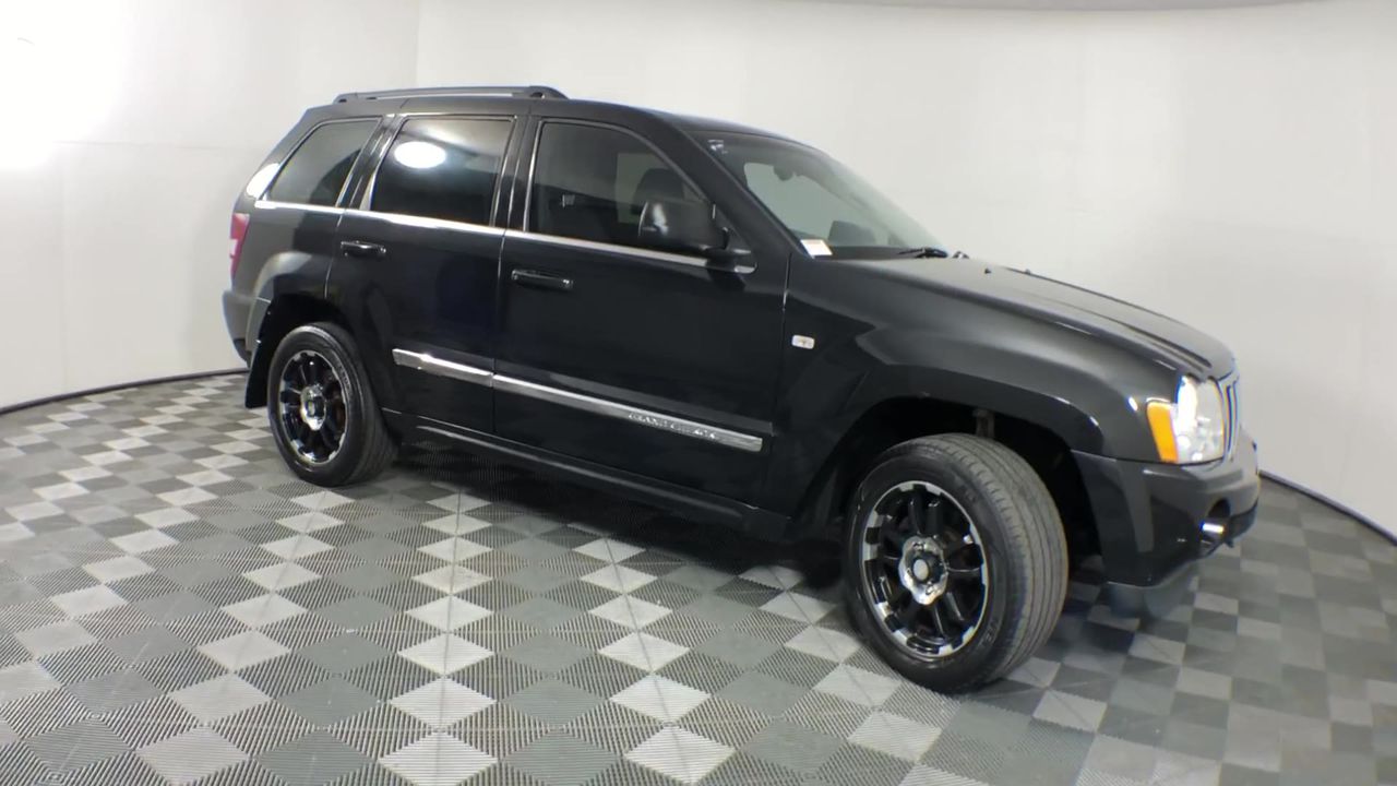 CHAMPION Men's Legacy Tech Tee, Size XL, White (WIT), ATWAN. RRP: $40.  Buy