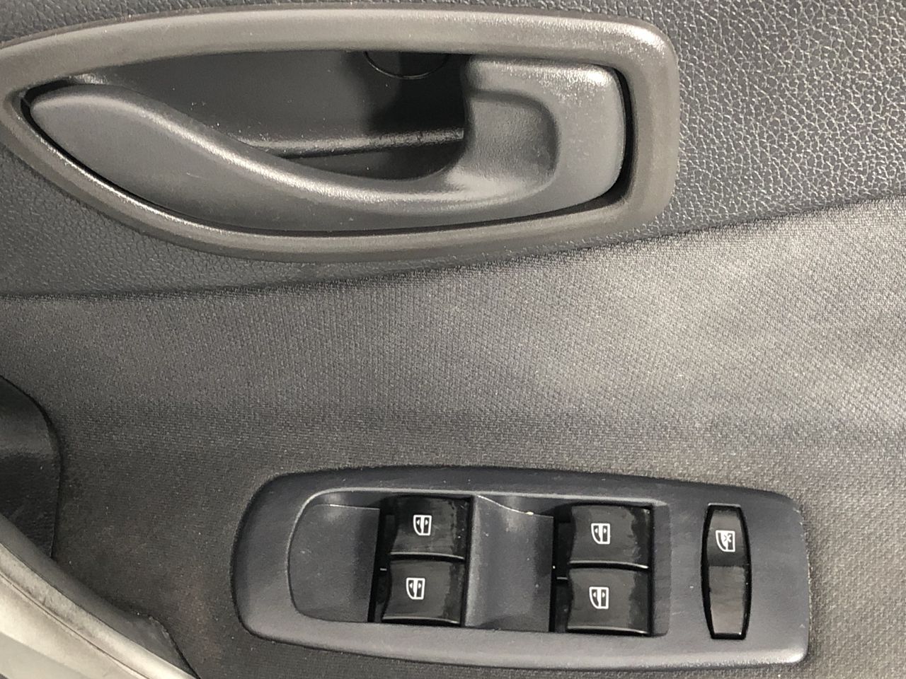 Dual Ram Hydraulic Grapple Attachment to Suit 3T Excavators (Unused)